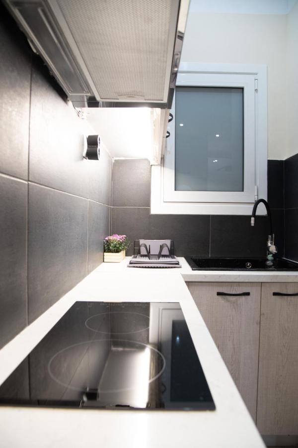 Modern Apartment Downtown Athen Exterior foto
