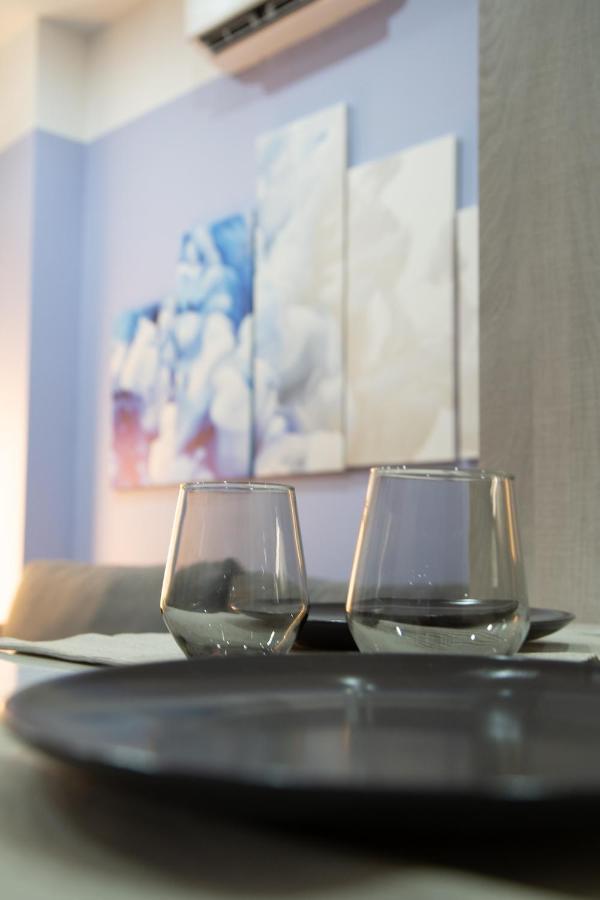Modern Apartment Downtown Athen Exterior foto